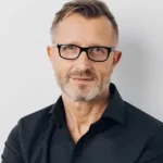 William Thomas